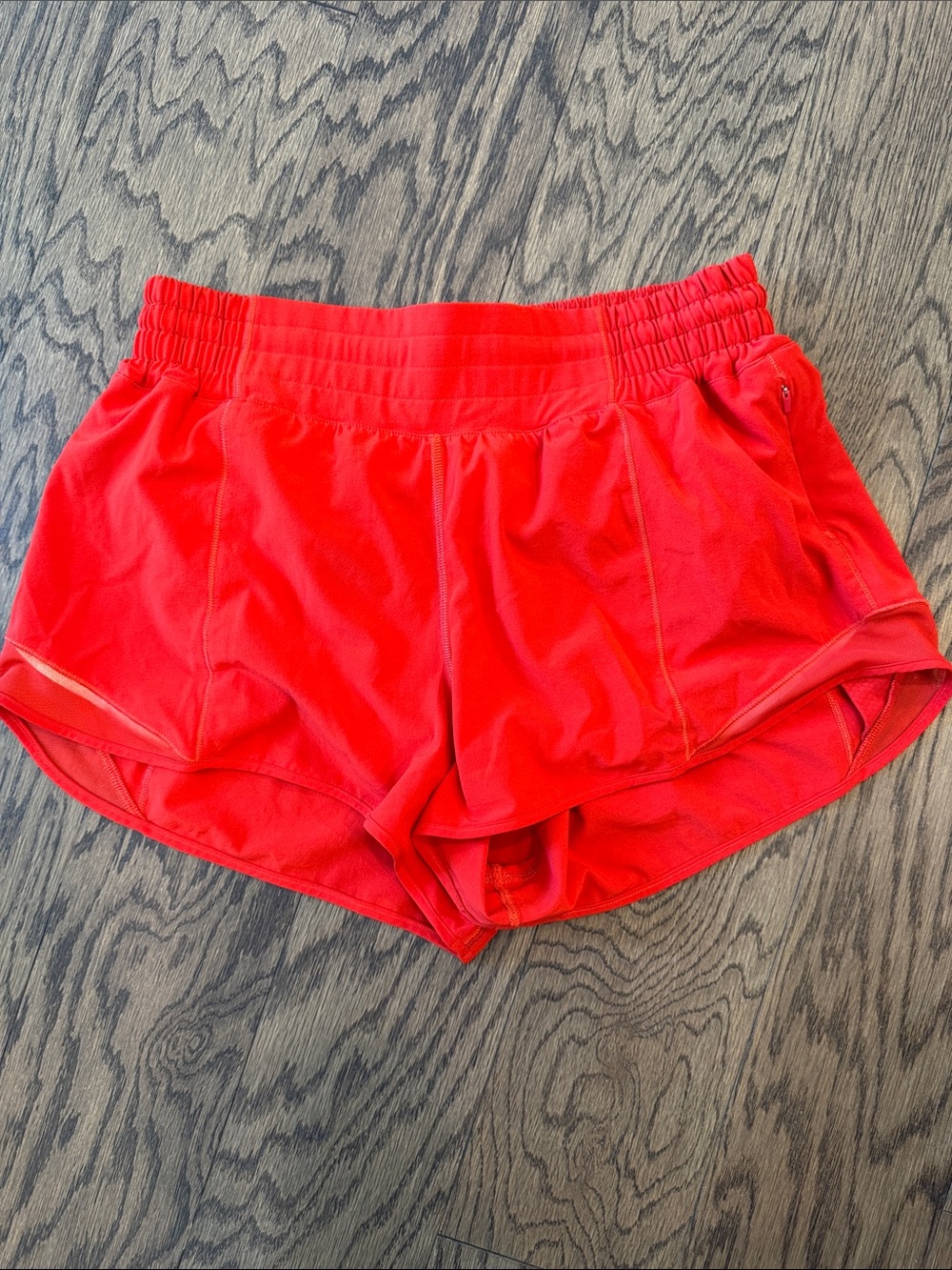 Lululemon Women’s shorts size 8